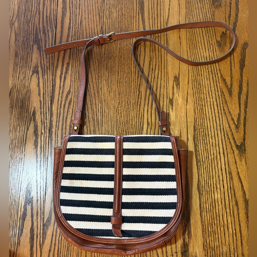Fossil Striped Black and White Crossbody Bag
